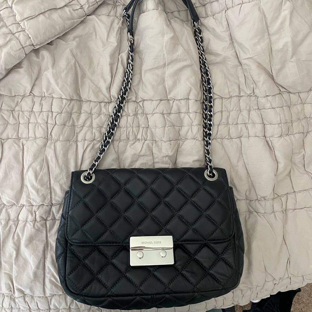 Michael Kors Bag - Picture 2 of 16